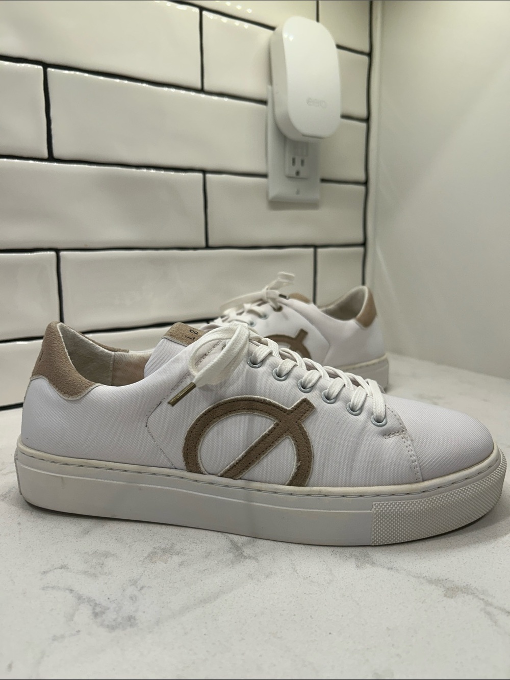 LØCI Nine sneakers White Leather Look Low Top Women’s Neutral Minimalist Casual - Picture 15 of 16